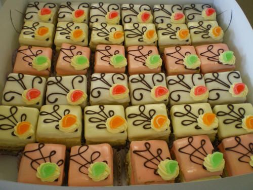 moskovisch petitfour